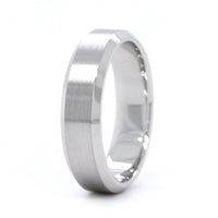 14K White Gold Satin Center with Beveled Edge Band