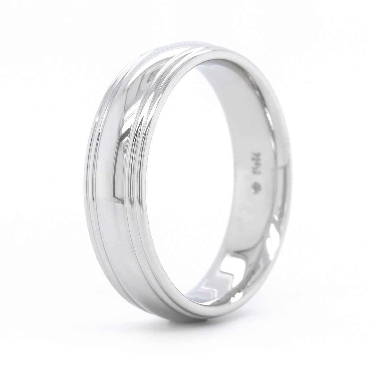 14K White Gold Polished Center with Groove Edge Band
