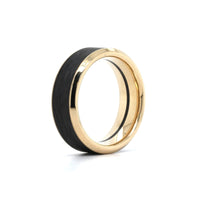 14K Yellow Gold Carbon Fiber Center Band