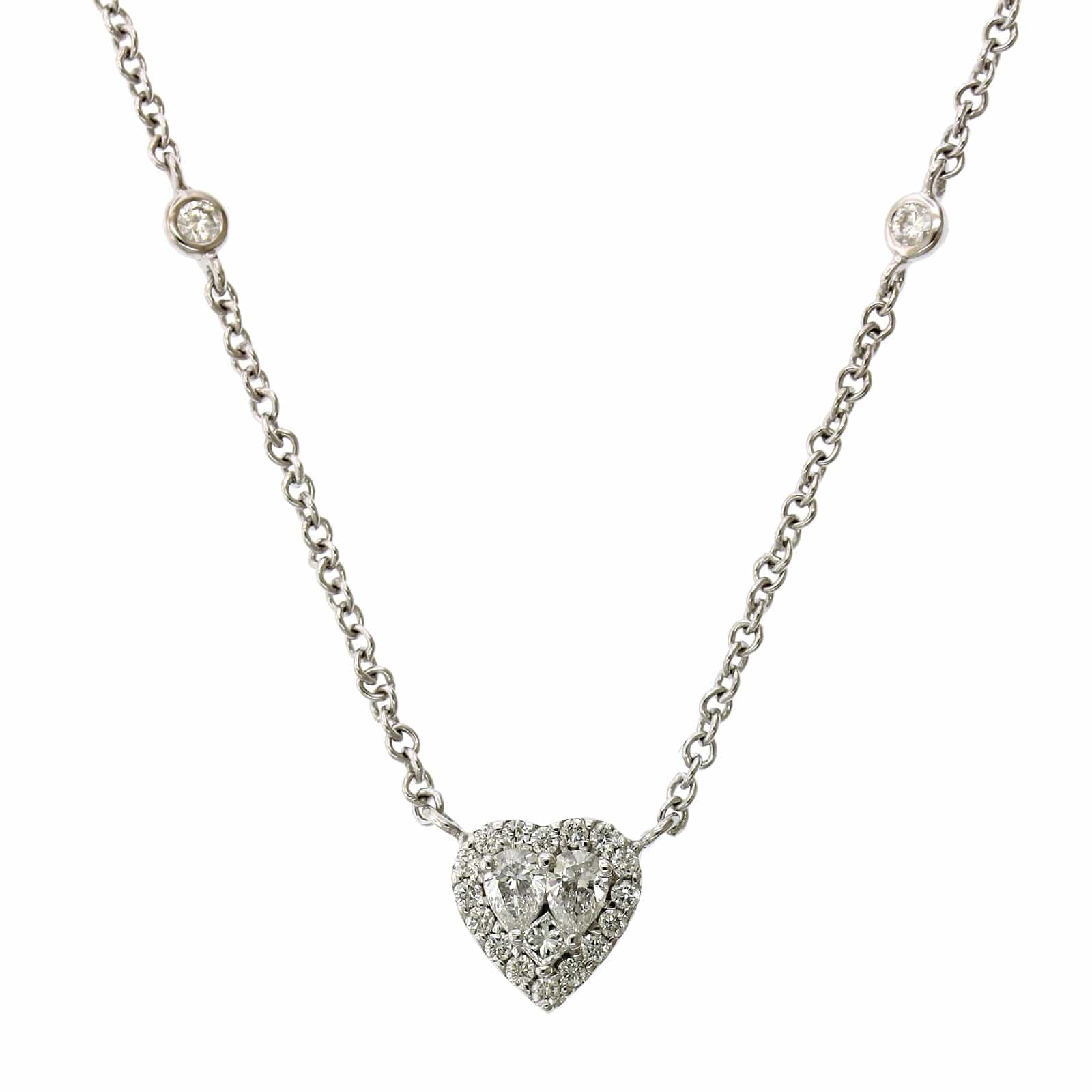 18K White Gold Heart Cluster Diamond Necklace