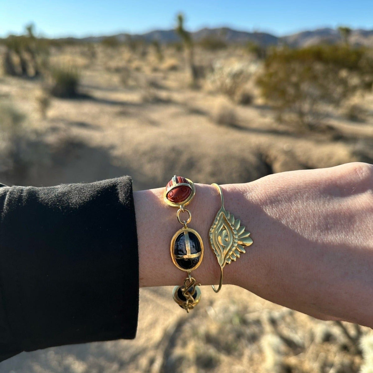 Christina Alexiou 14K Yellow Gold Agate and Carnelian Scarab Bracelet