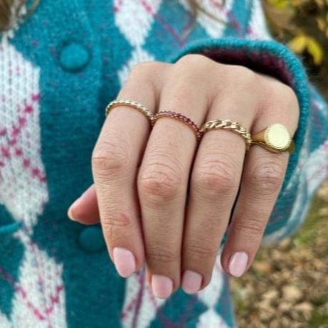 Penny Preville 18K Yellow Gold Oval Signet Ring