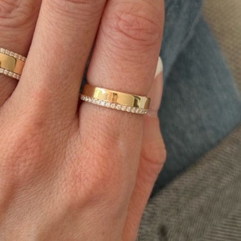 14K Yellow Gold Diamond Edge Wedding Band