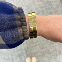 18K Yellow Gold Square Emerald Cut Diamond Bangle