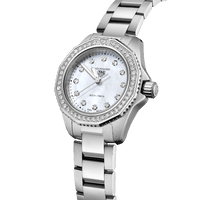 TAG Heuer Aquaracer Professional 200 Diamond