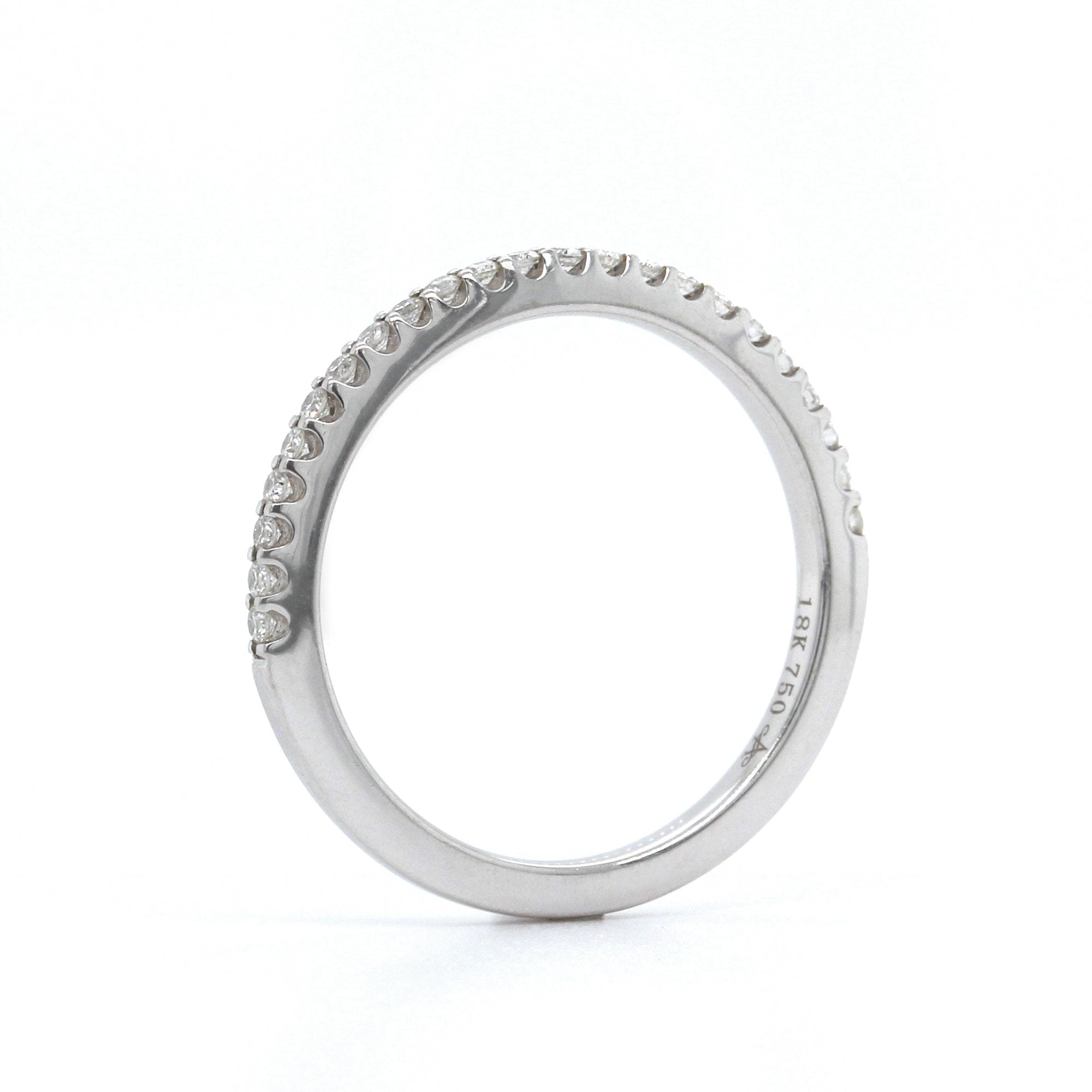 18K White Gold Shared Prong Diamond Band