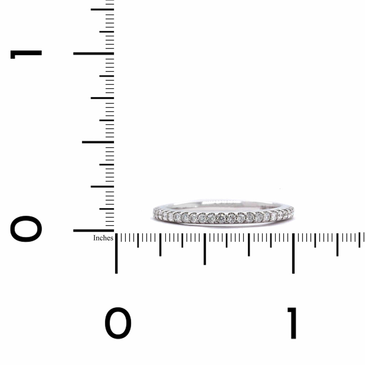 18K White Gold Shared Prong Diamond Band