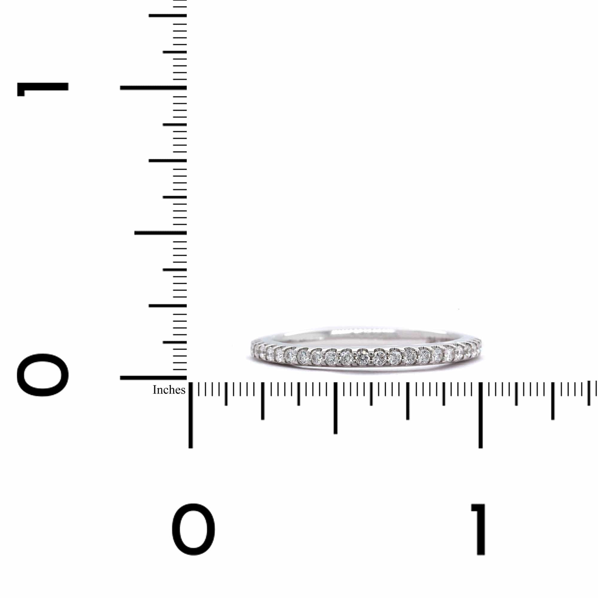 18K White Gold Shared Prong Diamond Band