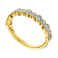18K Yellow Gold Diamond Band