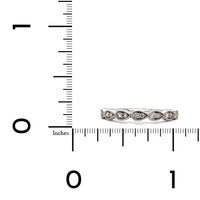18K White Gold Teardrop Shaped Wedding Band