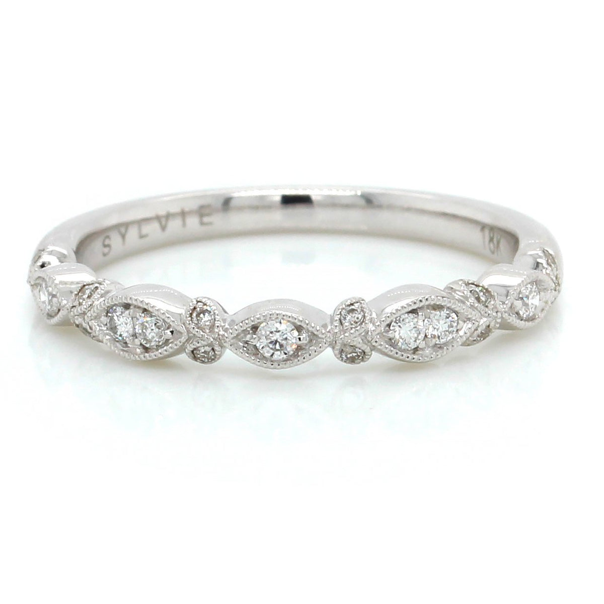 18K White Gold Alternating Shapes Milgrain Wedding Ring
