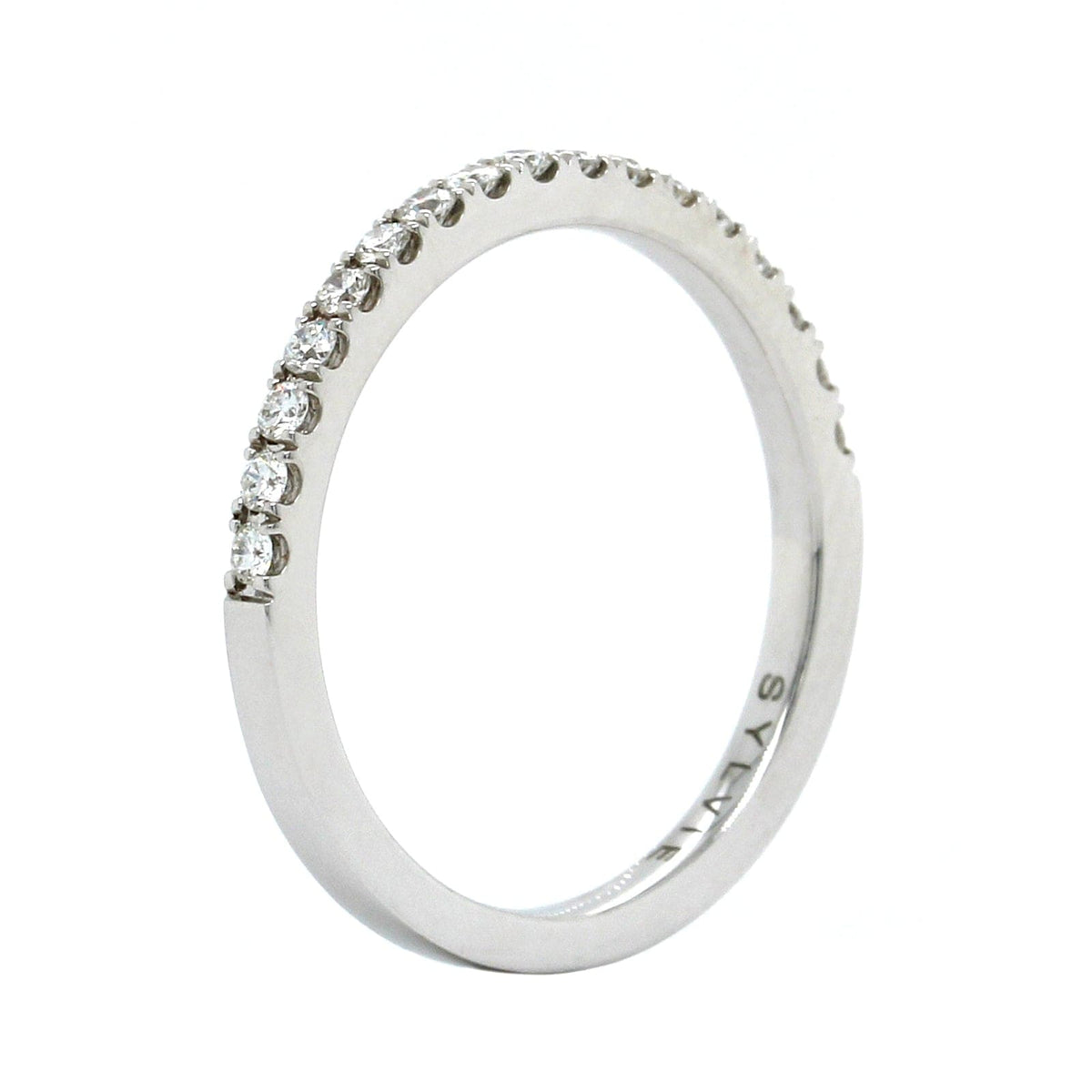 18K White Gold Prong Set Wedding Band