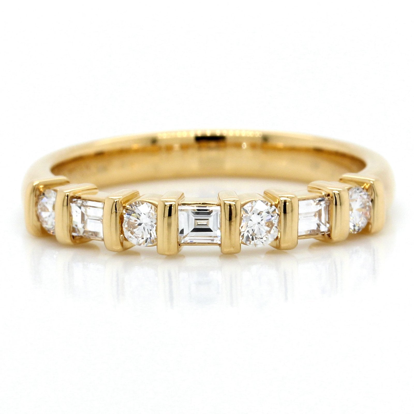 18K Yellow Gold Alternating Round and Baguette Cut Diamond Wedding Ring