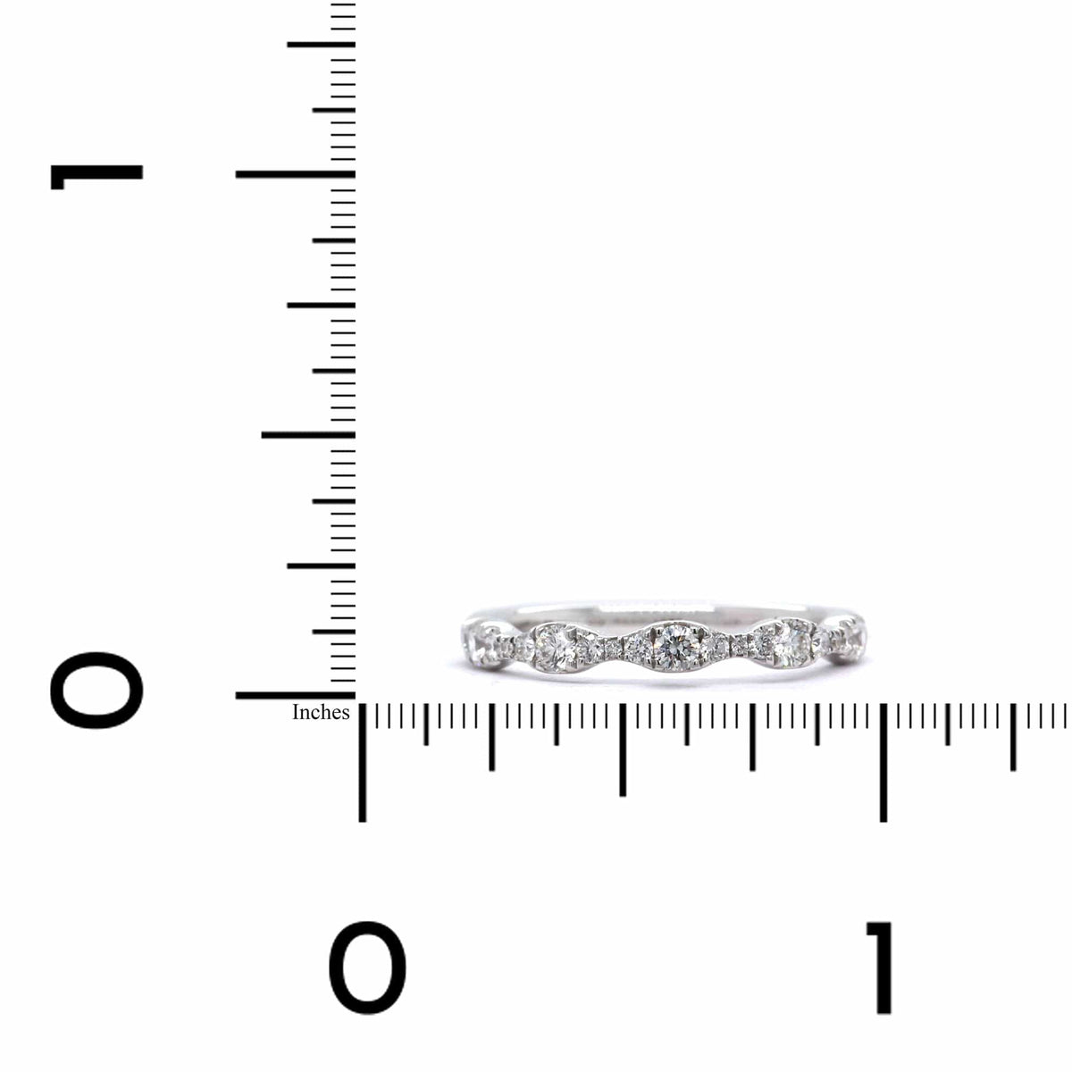 18K White Gold Prong Set Diamond Band