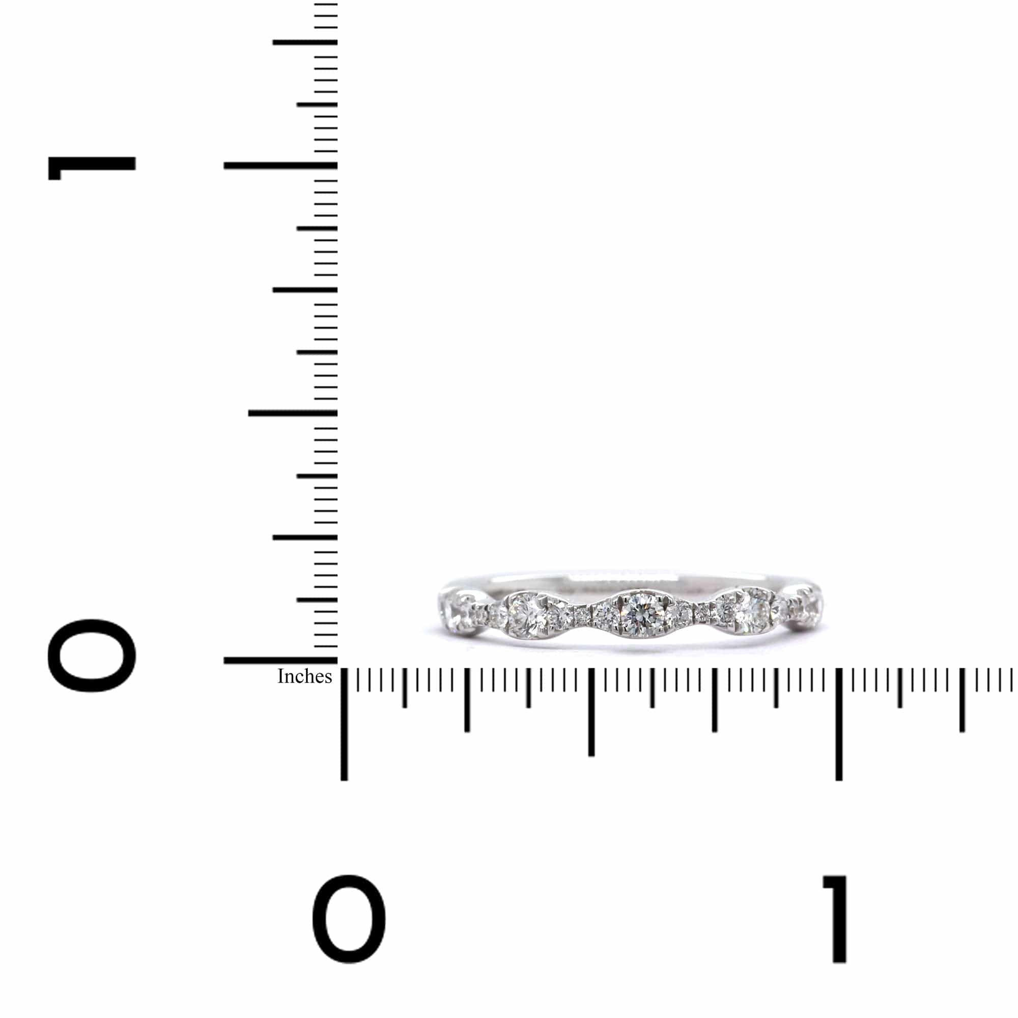 18K White Gold Prong Set Diamond Band
