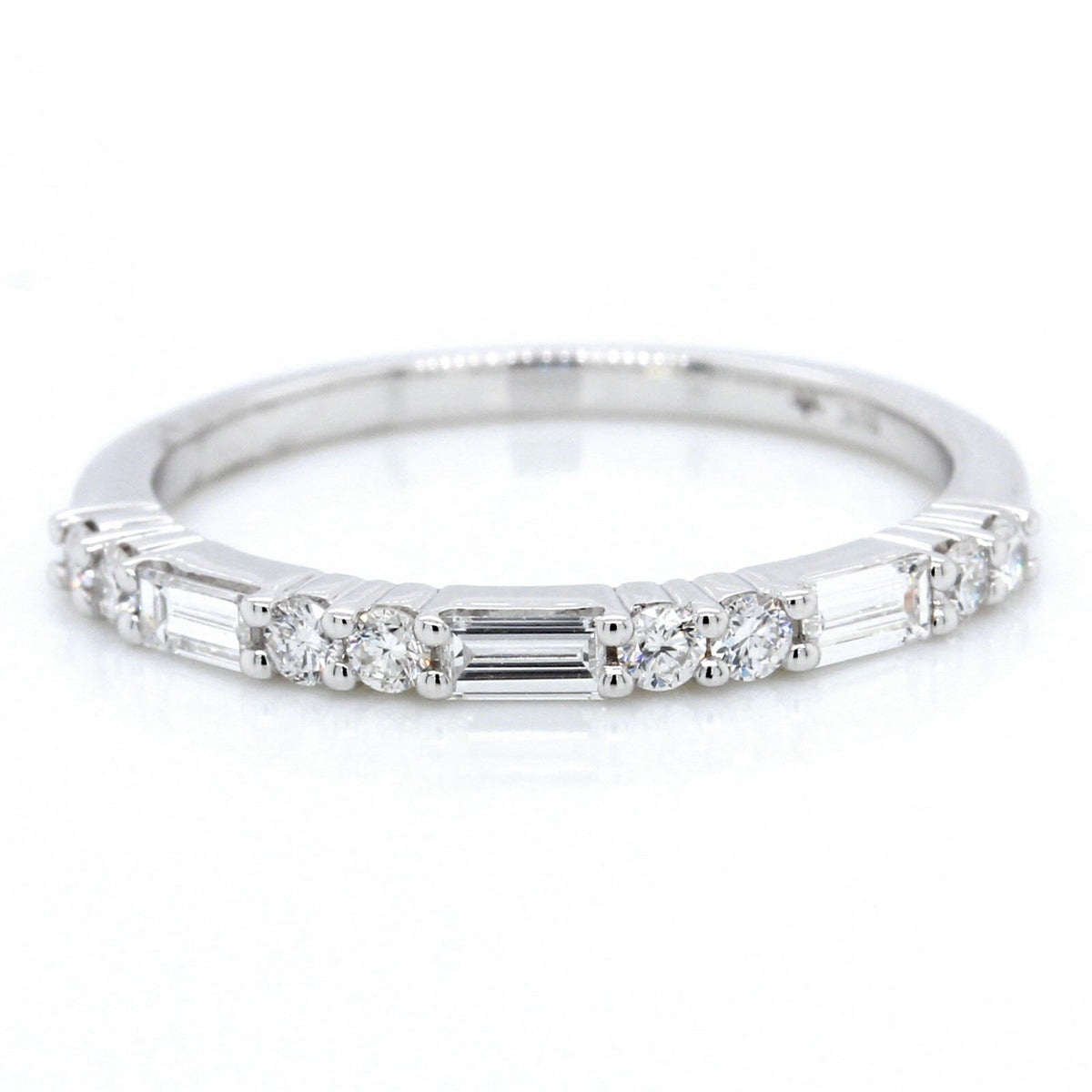 18K White Gold Round and Baguette Diamond Band