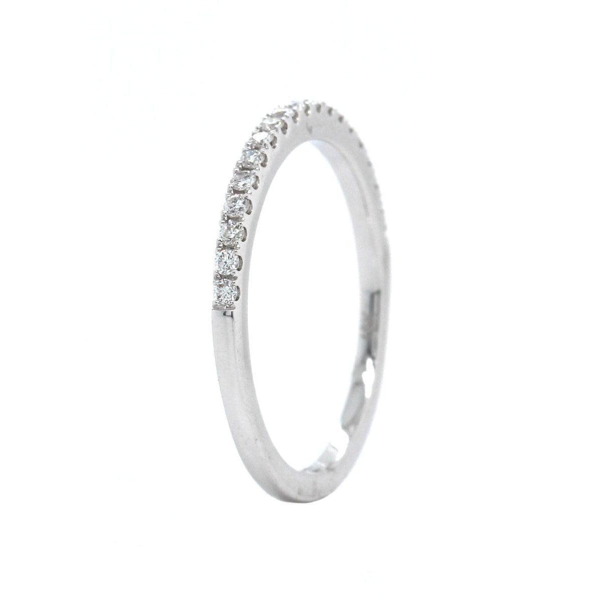 18K White Gold Prong Set Diamond Band