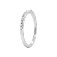 18K White Gold Prong Set Diamond Band
