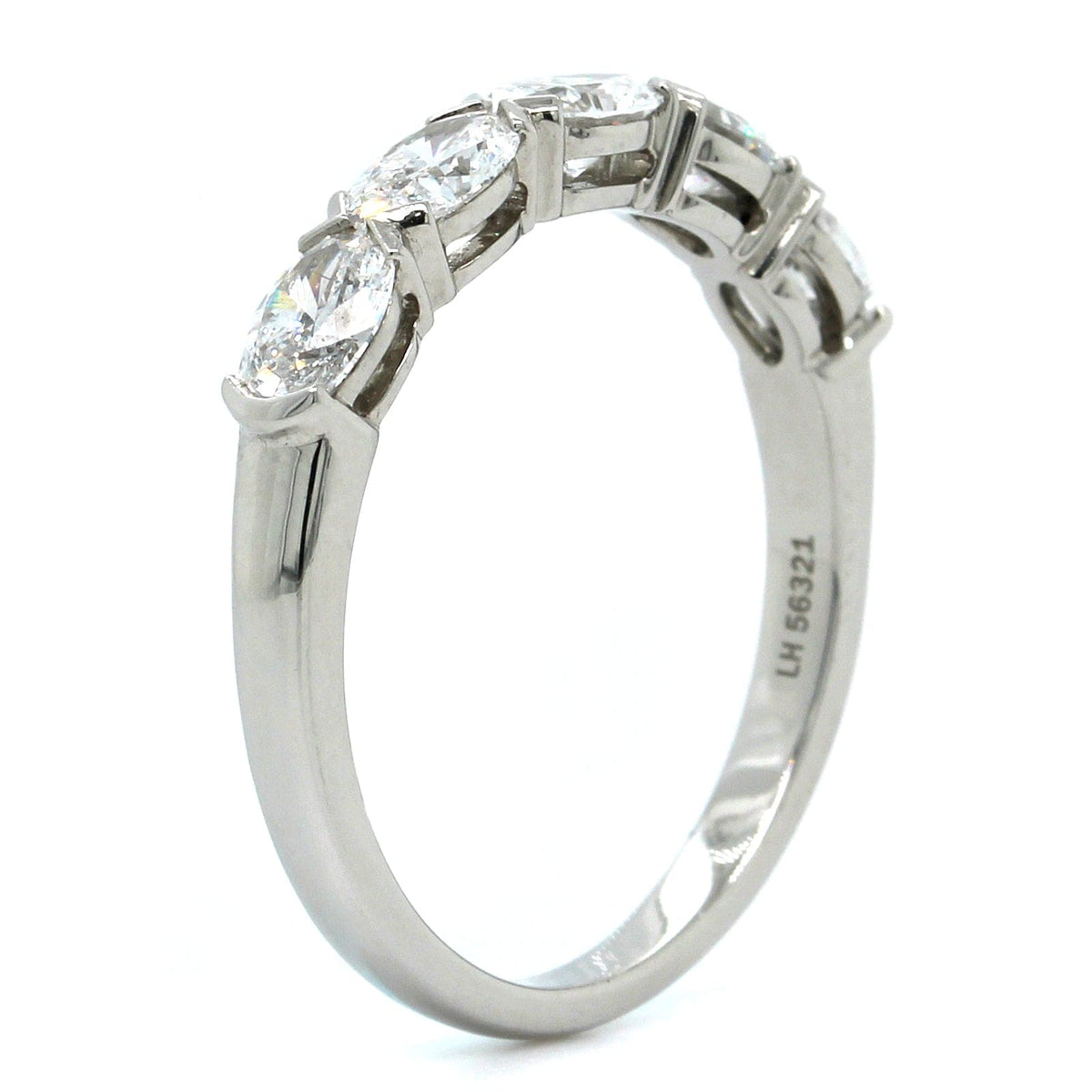 Etho Maria Platinum Oval Diamond X Prong Band