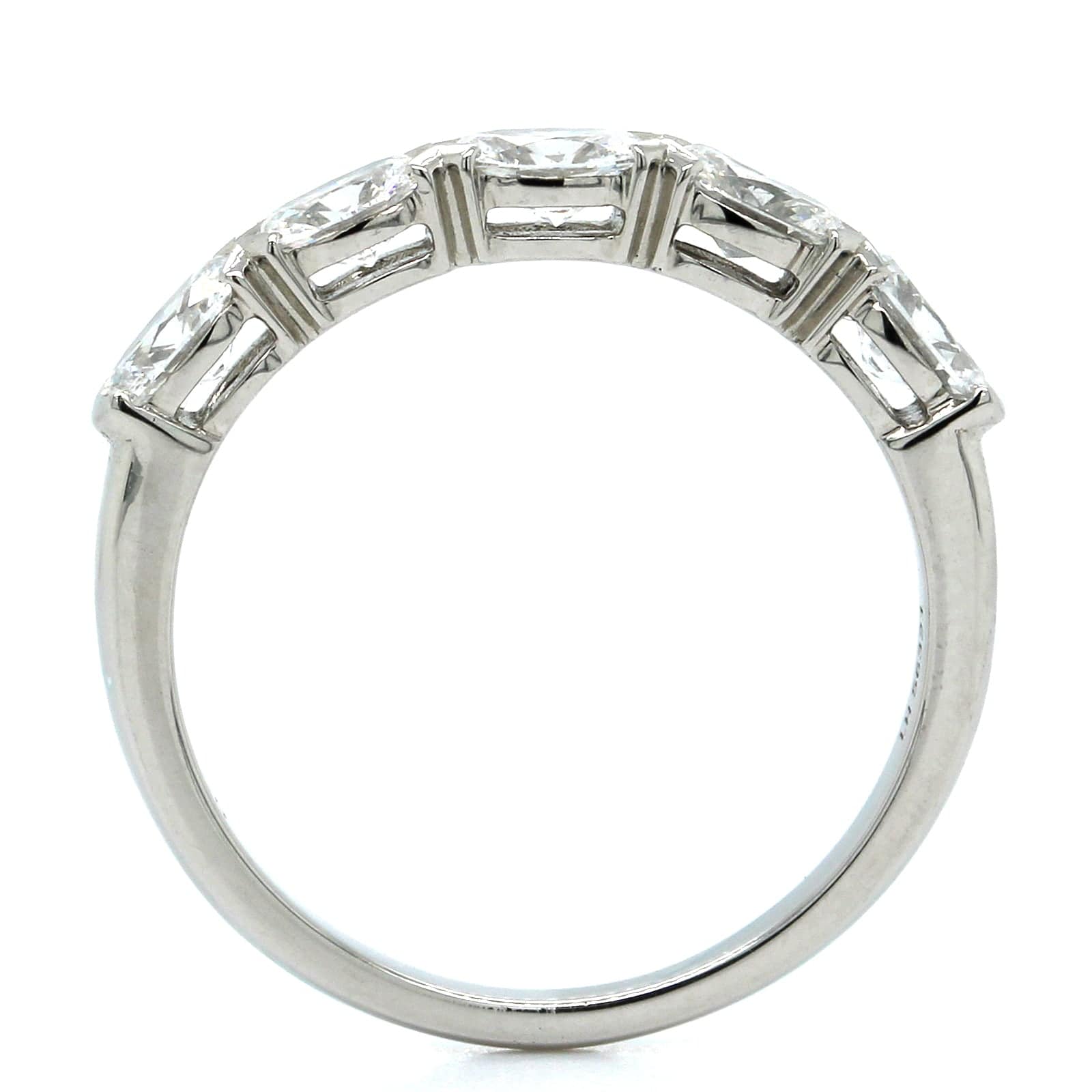 Etho Maria Platinum Oval Diamond X Prong Band