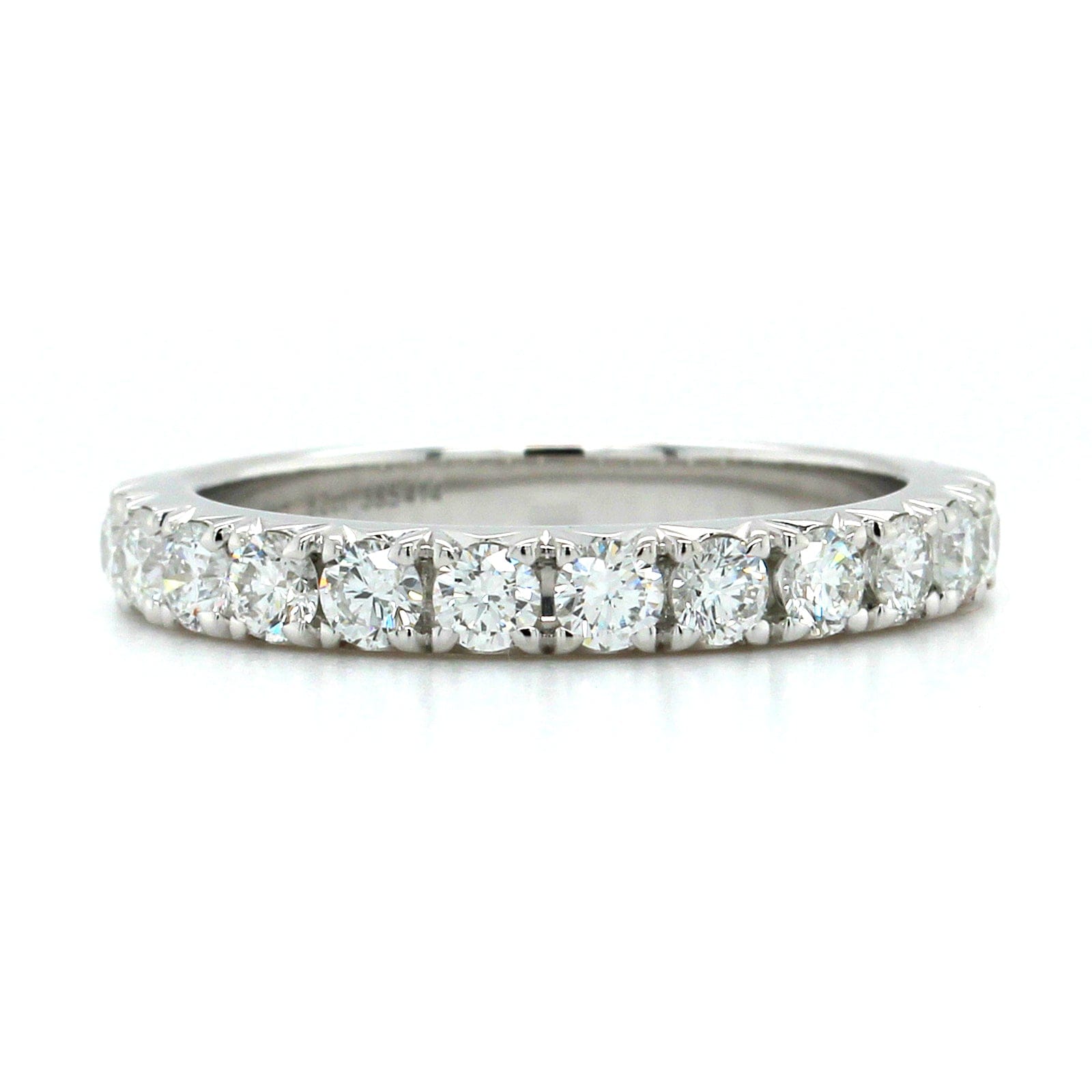 18K White Gold Prong Set Diamond Band