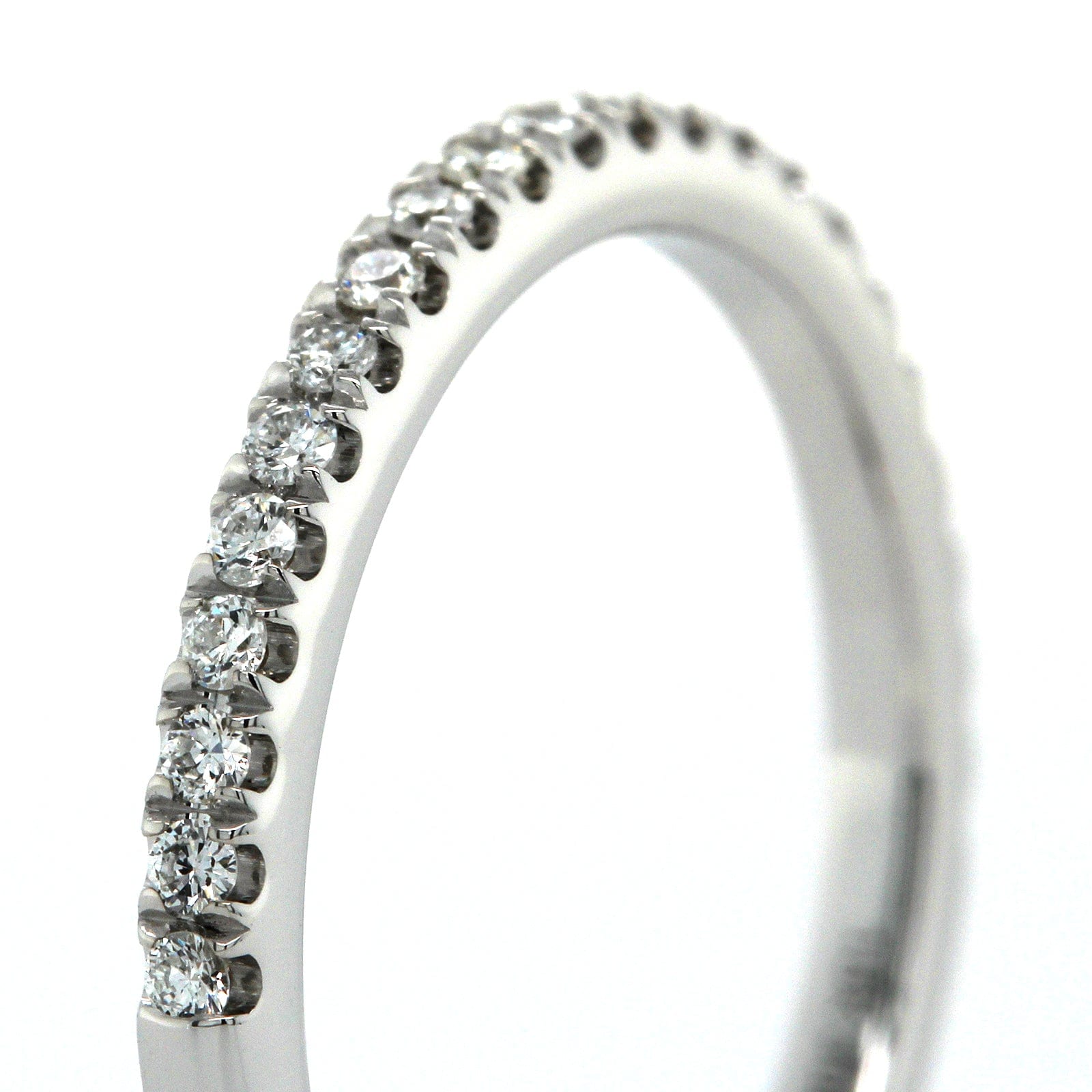 18K White Gold Prong Set 23 Stone Diamond Band