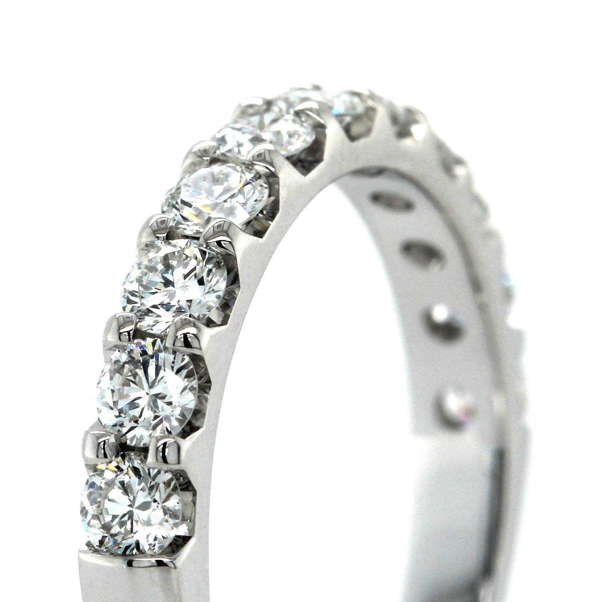 18K White Gold 11 Stone Diamond Band