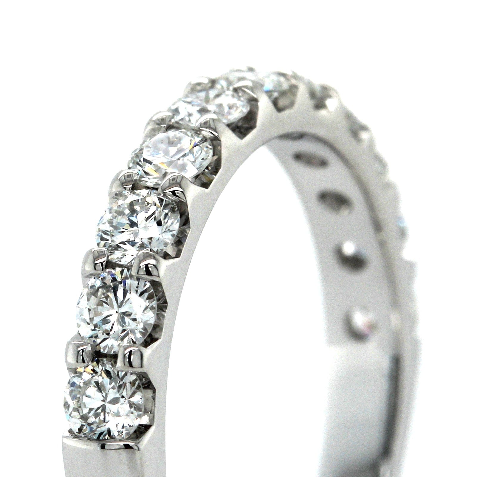 18K White Gold 11 Stone Diamond Band