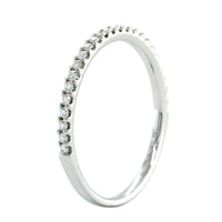 18K White Gold Shared Prong Diamond Band