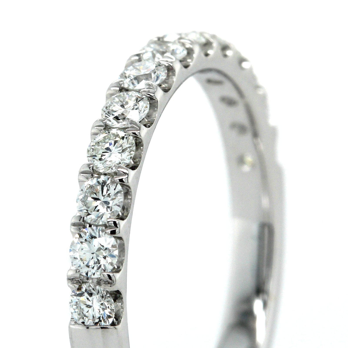 18K White Gold Shared Prong Diamond Band