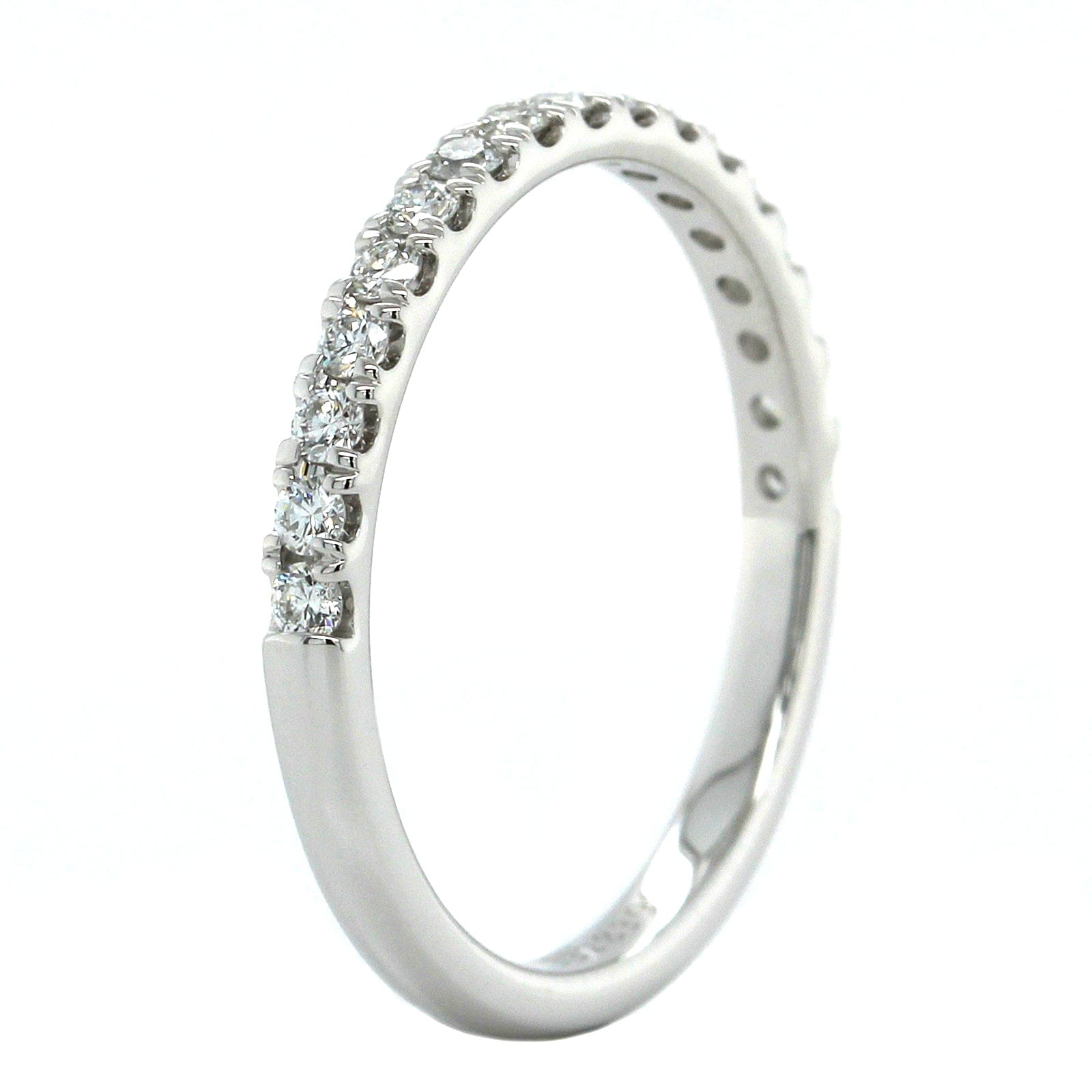 18K White Gold Shared Prong Diamond Band
