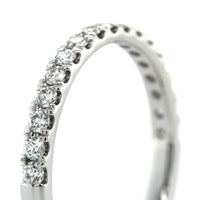 18K White Gold Shared Prong Diamond Band