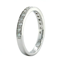 18K White Gold Bead Set 16 Stone Diamond Band