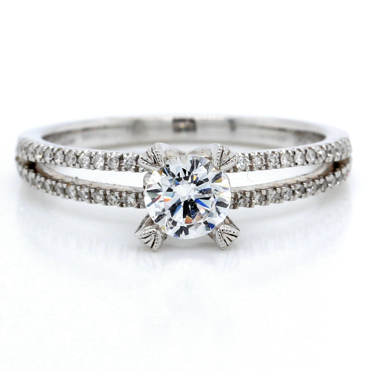 18K White Gold Split Shank Diamond Engagement Ring