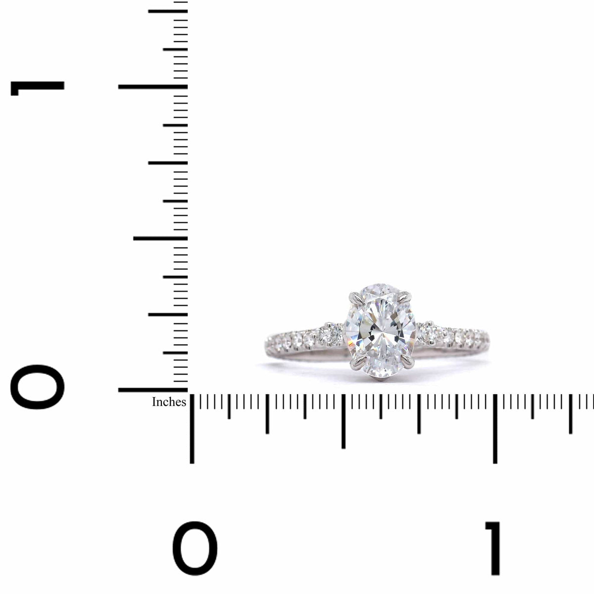 18K White Gold Oval Diamond Engagement Ring Setting
