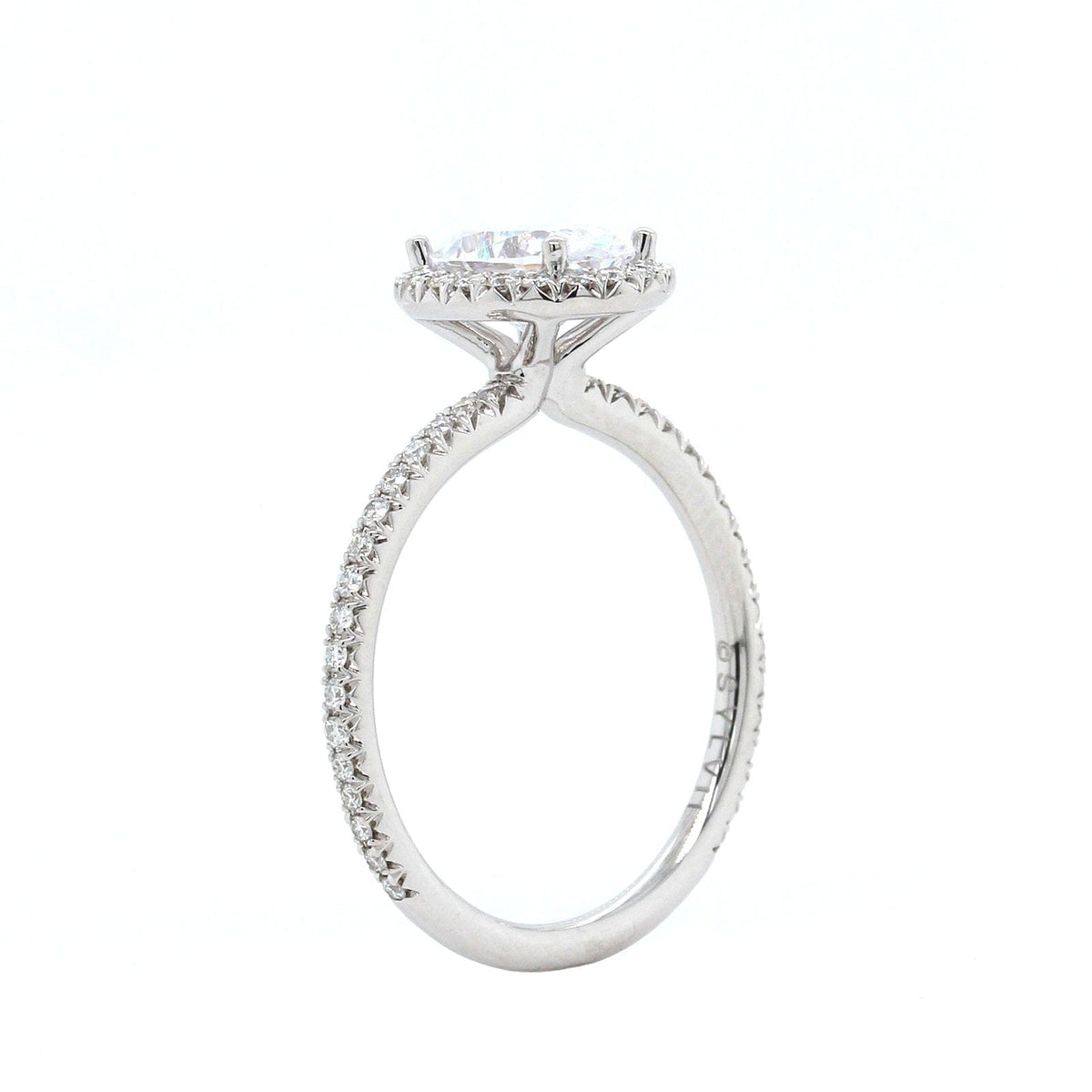 18K White Gold Oval Diamond Halo Engagement Ring Setting