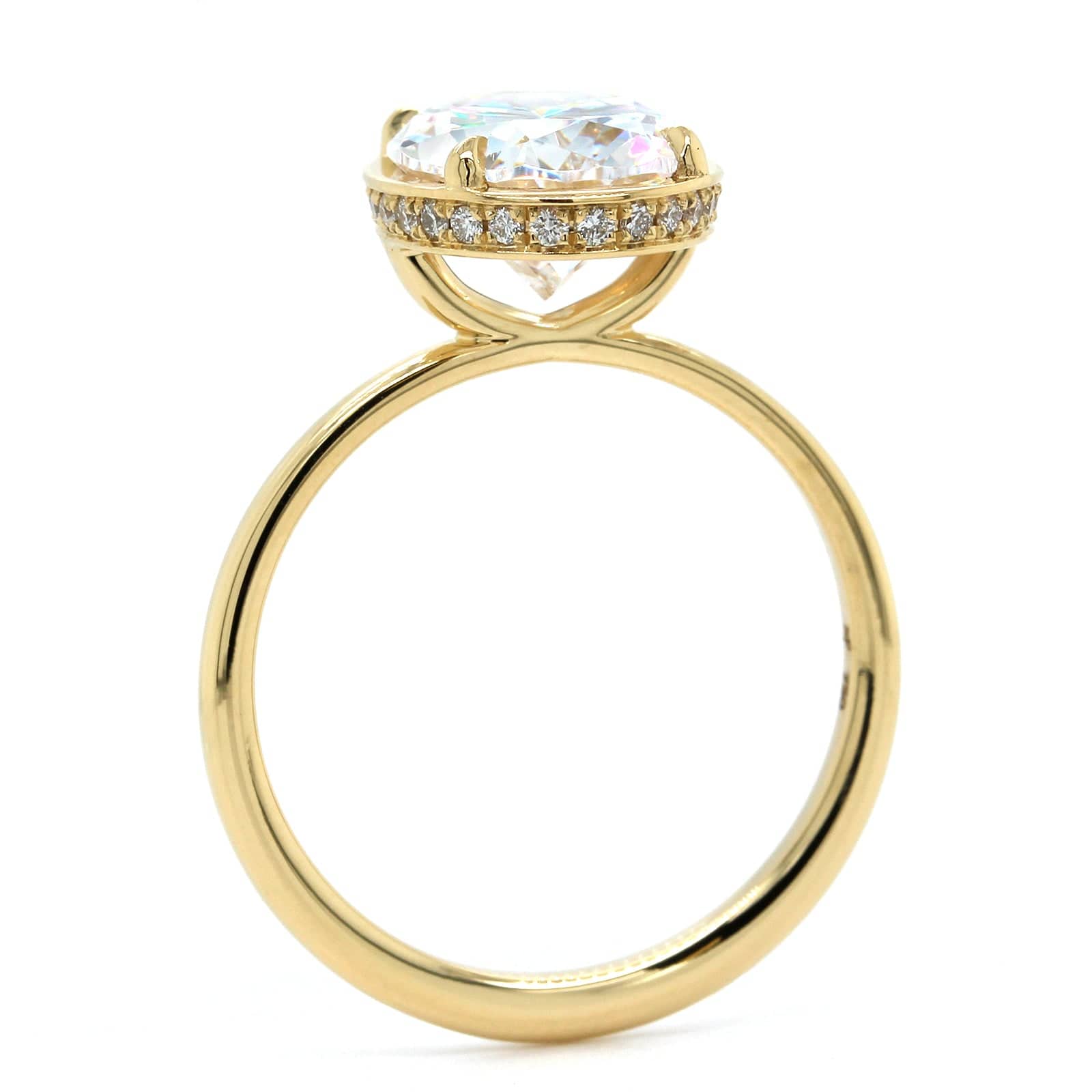 18K Yellow Gold Oval Engagement Ring Setting