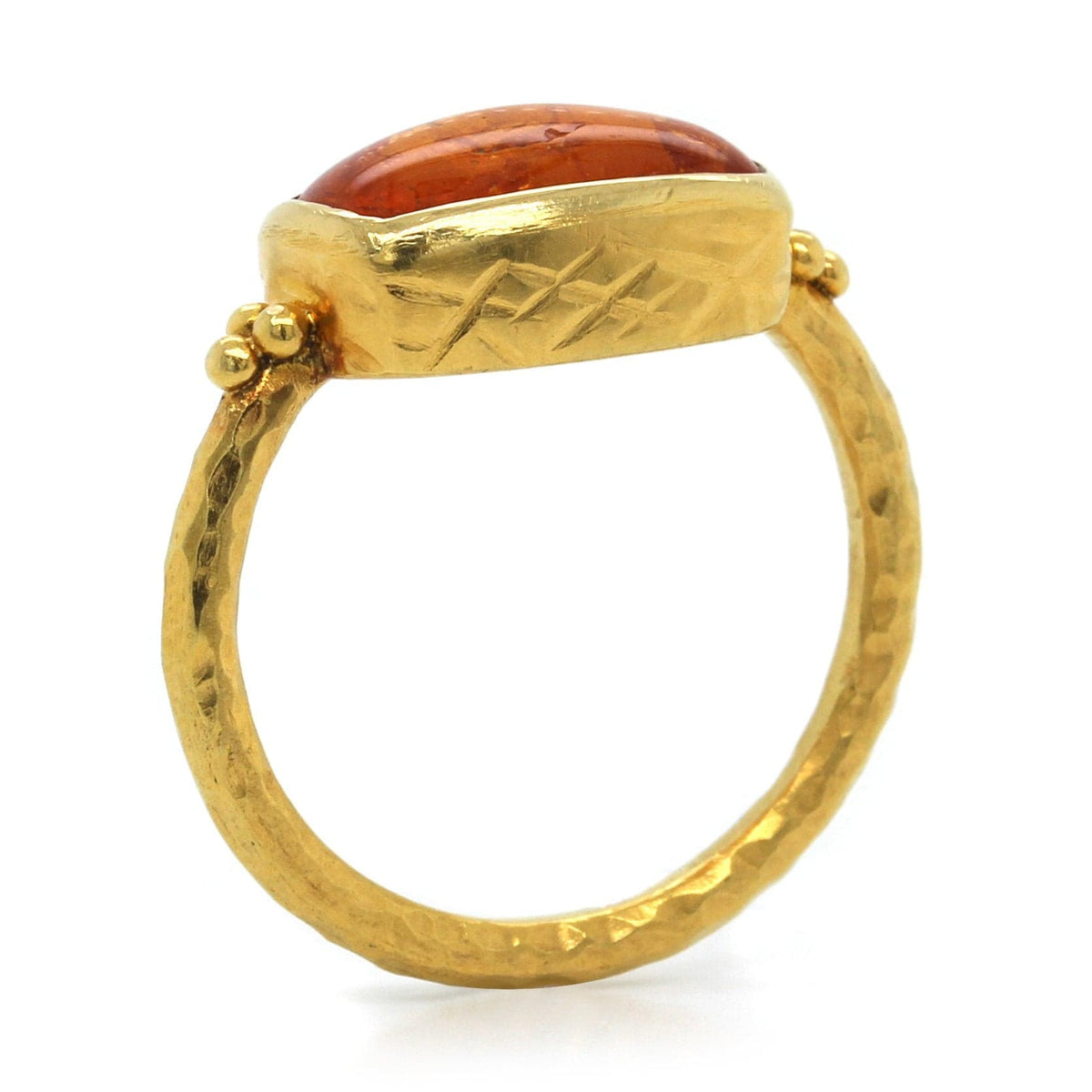 18K Yellow Gold Garnet Ring