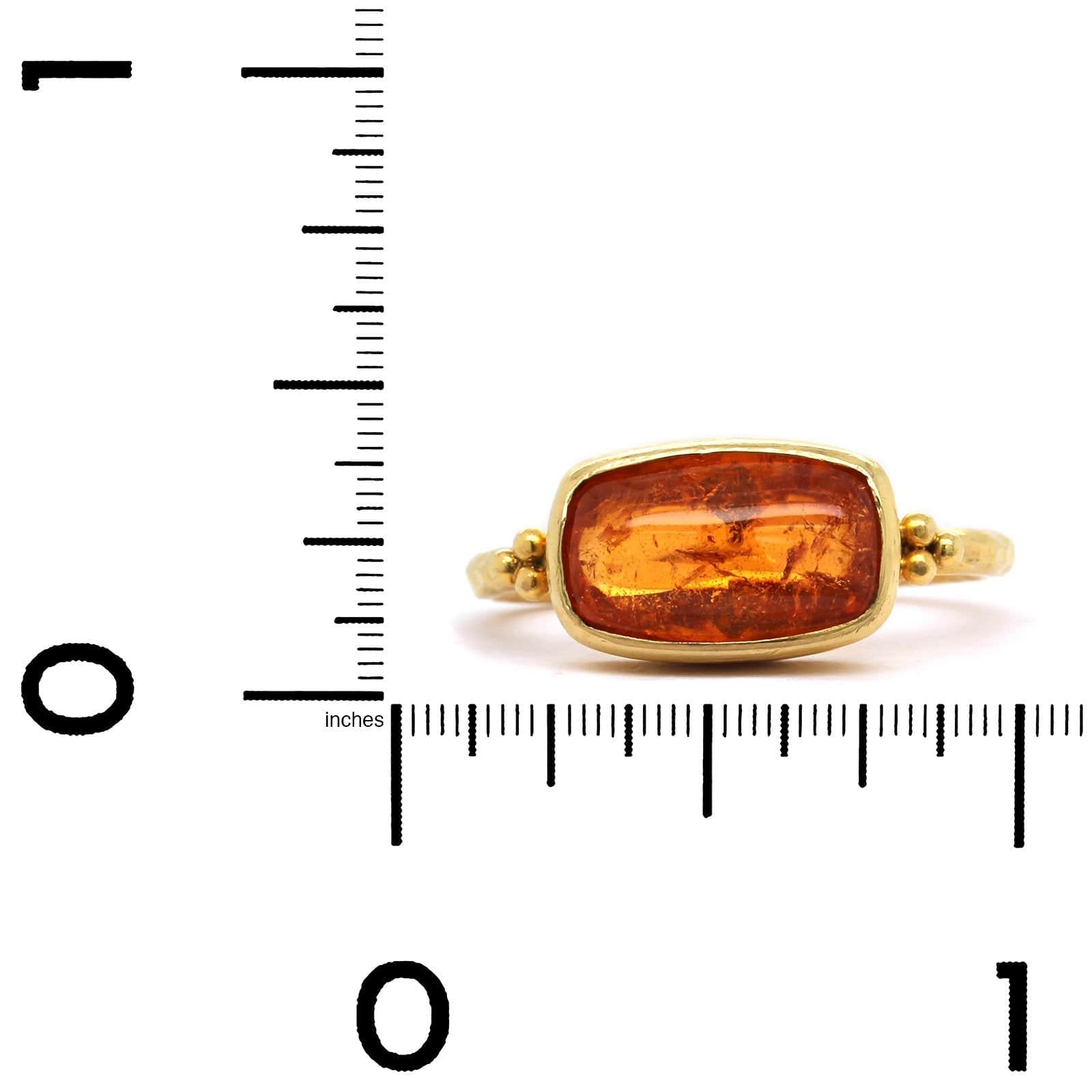 18K Yellow Gold Garnet Ring