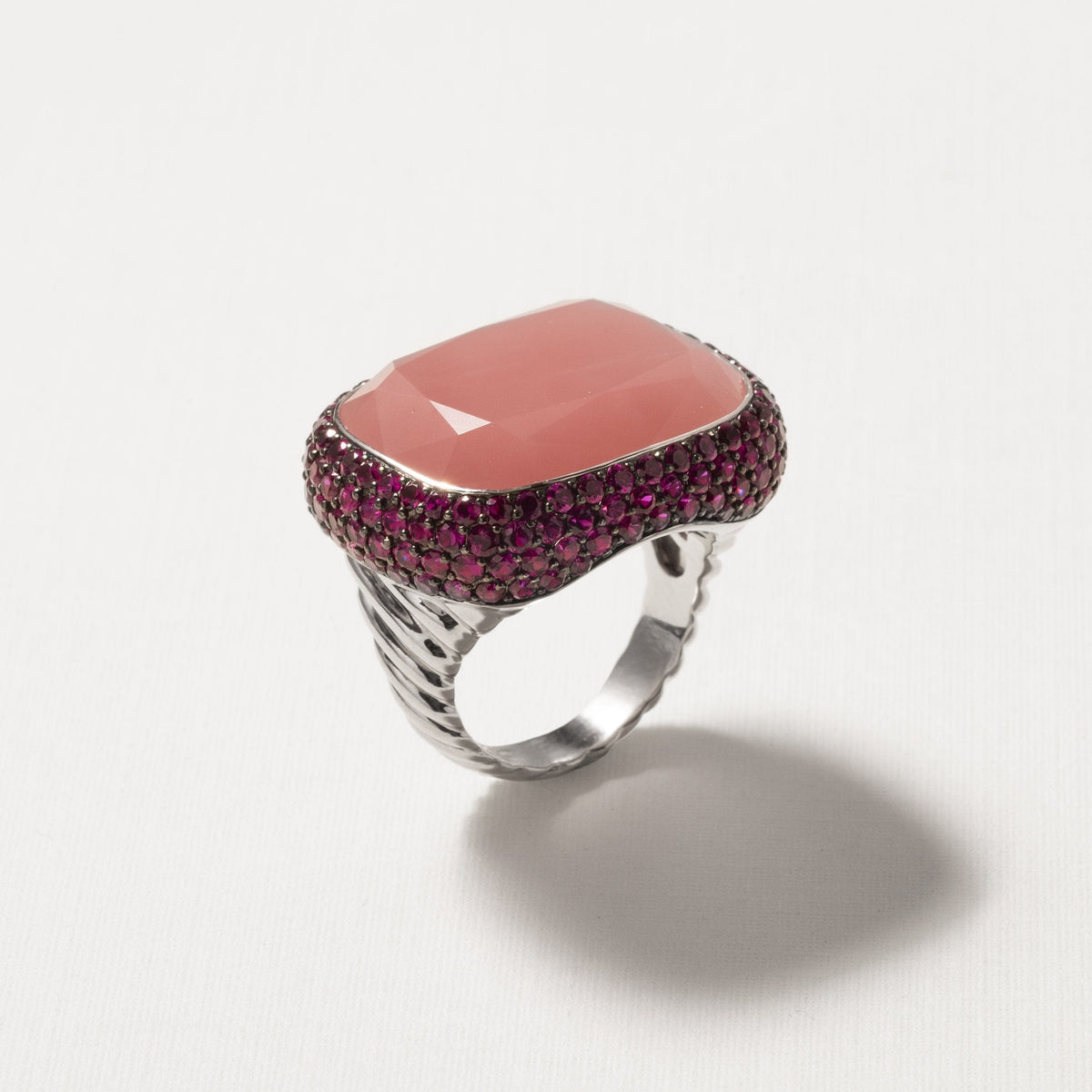 18k White Gold Guava Quartz Bezel Set Ring