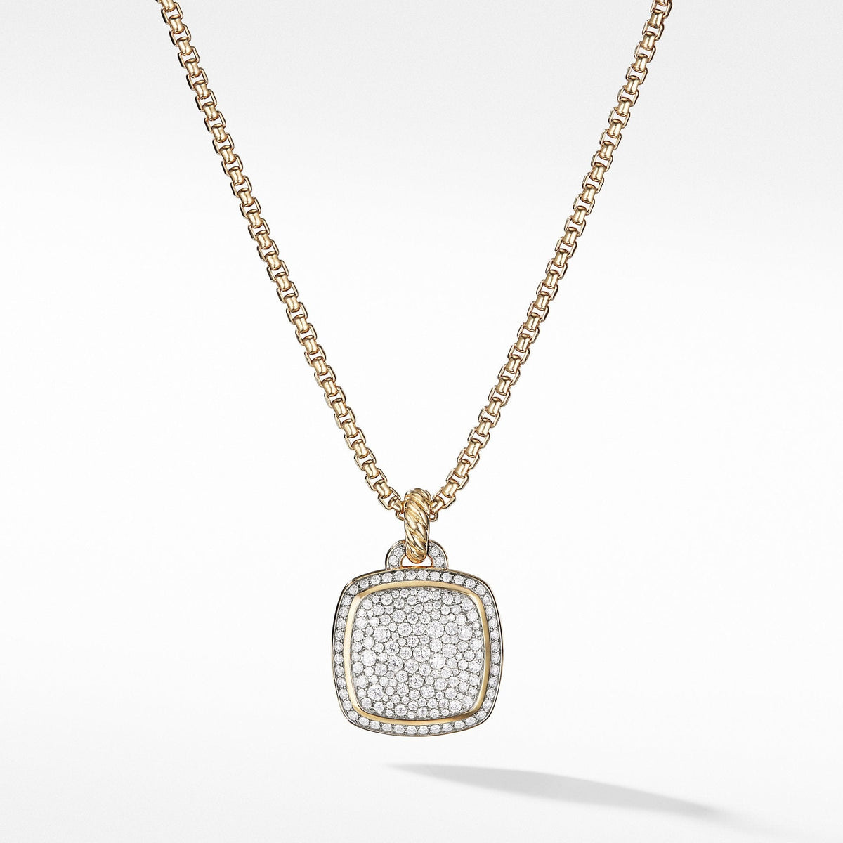 Pendant with Diamonds in 18K Gold