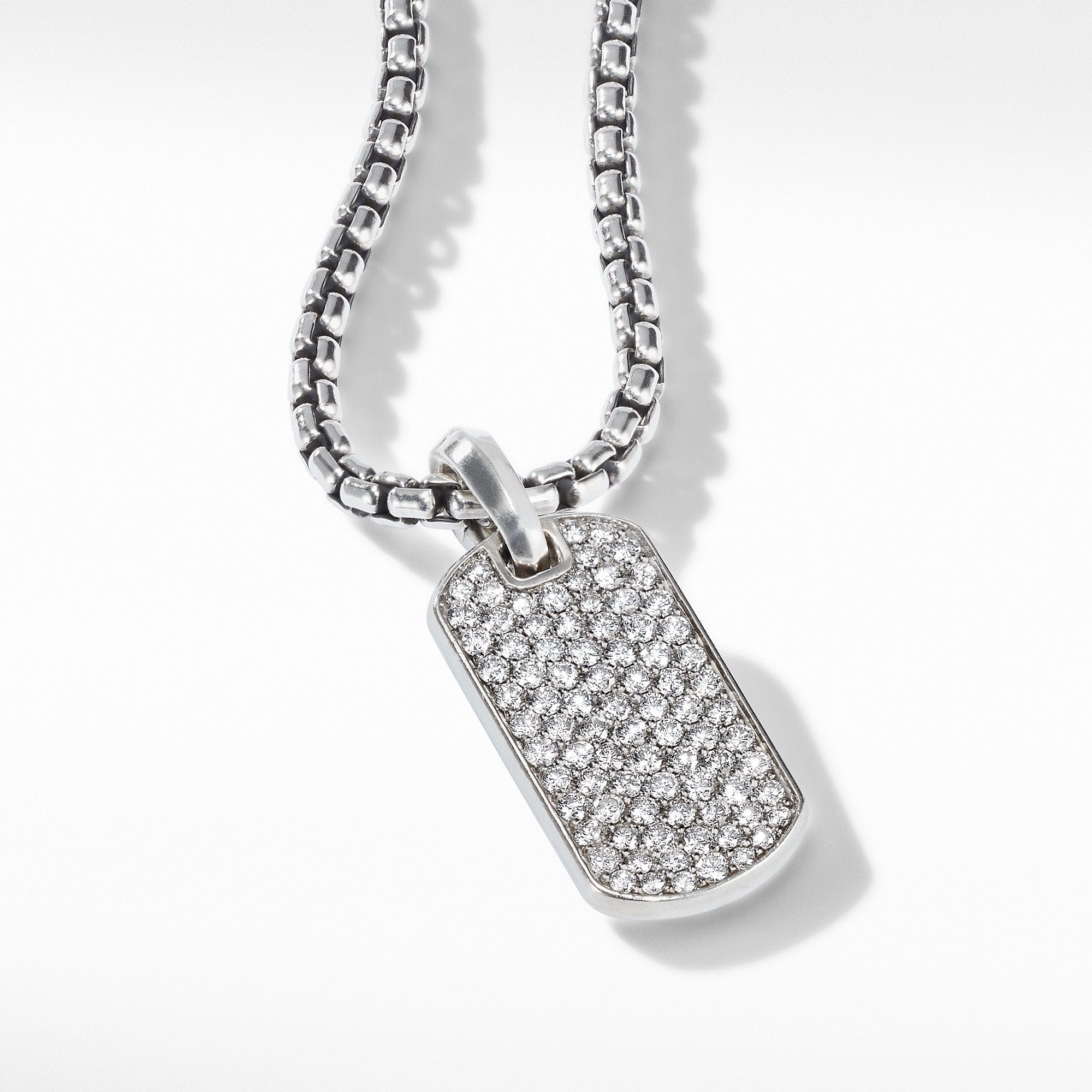 Pavé Diamonds Tag