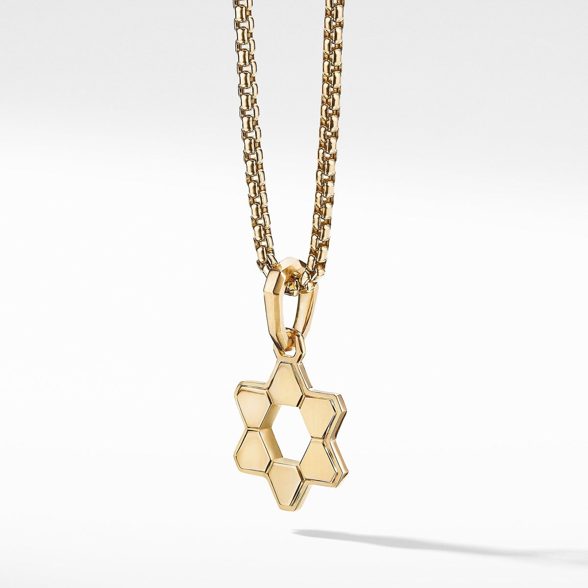 Deco Star of David Pendant in 18K Yellow Gold