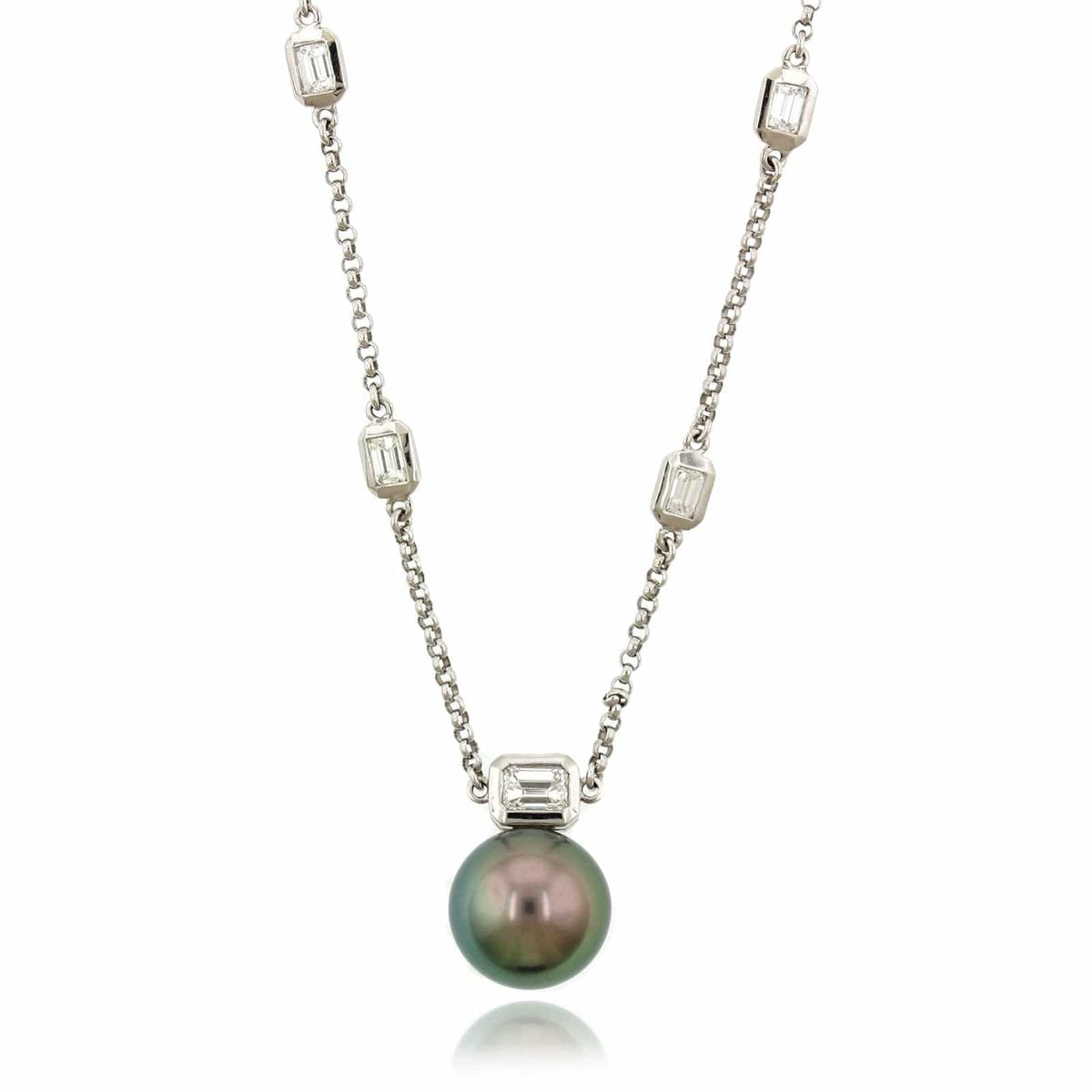 18K White Gold Tahitian Pearl Diamond Necklace