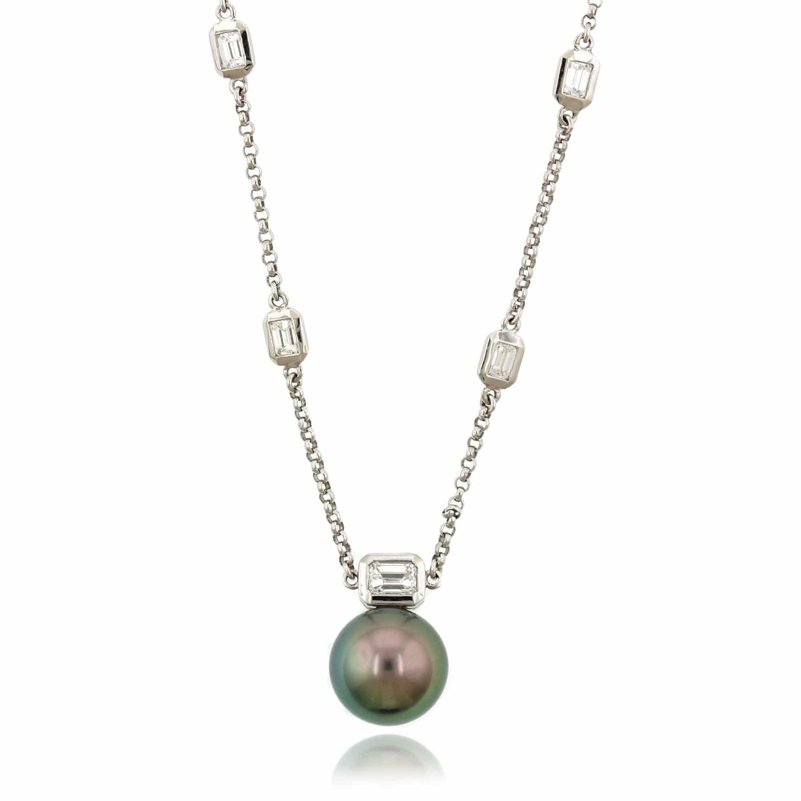 18K White Gold Tahitian Pearl Diamond Necklace