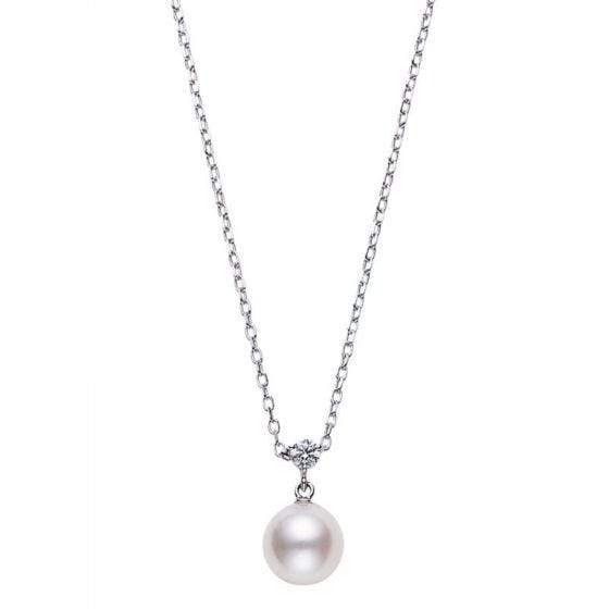 18K White Gold Pearl and Diamond Pendant Necklace