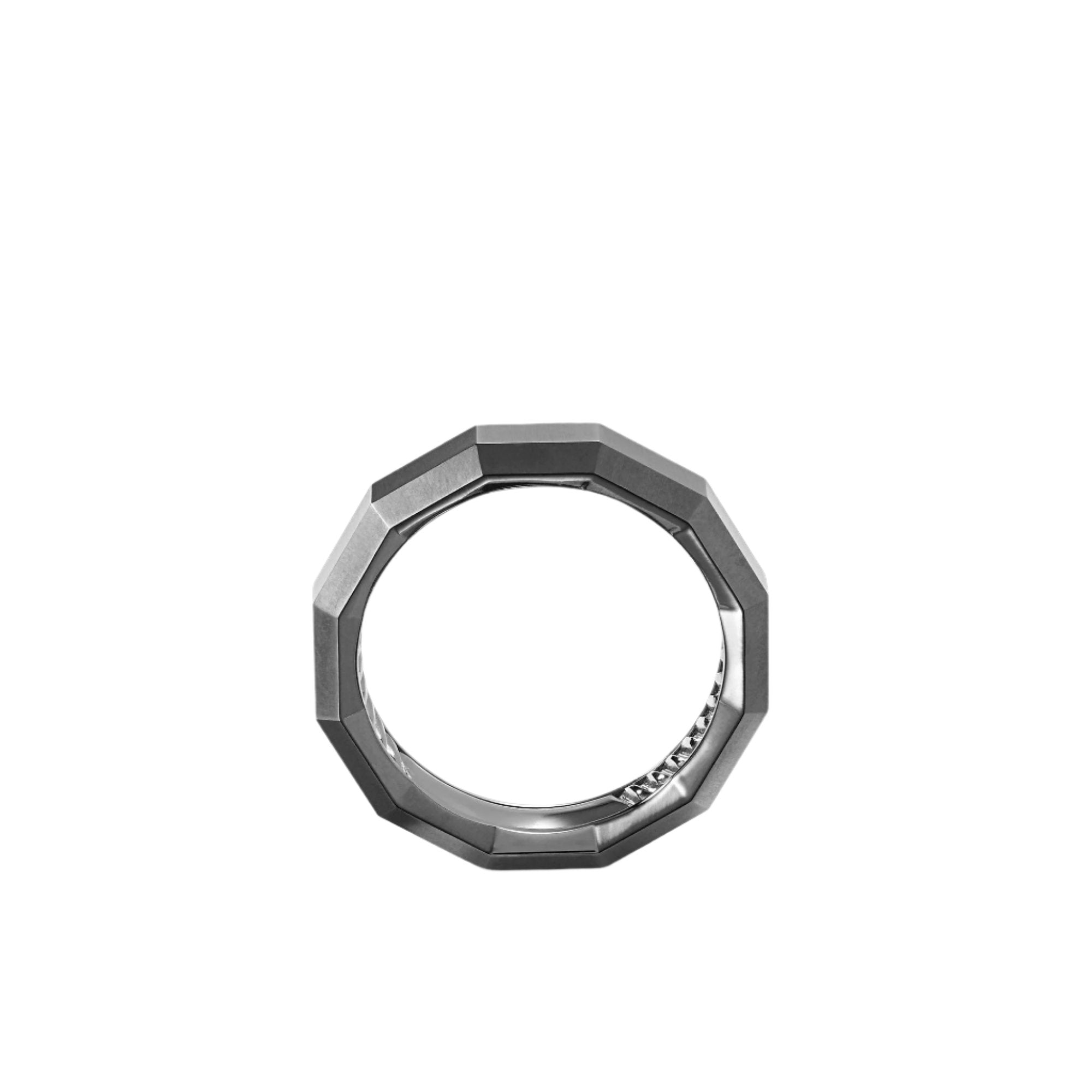 Faceted Band Ring in Grey Titanium