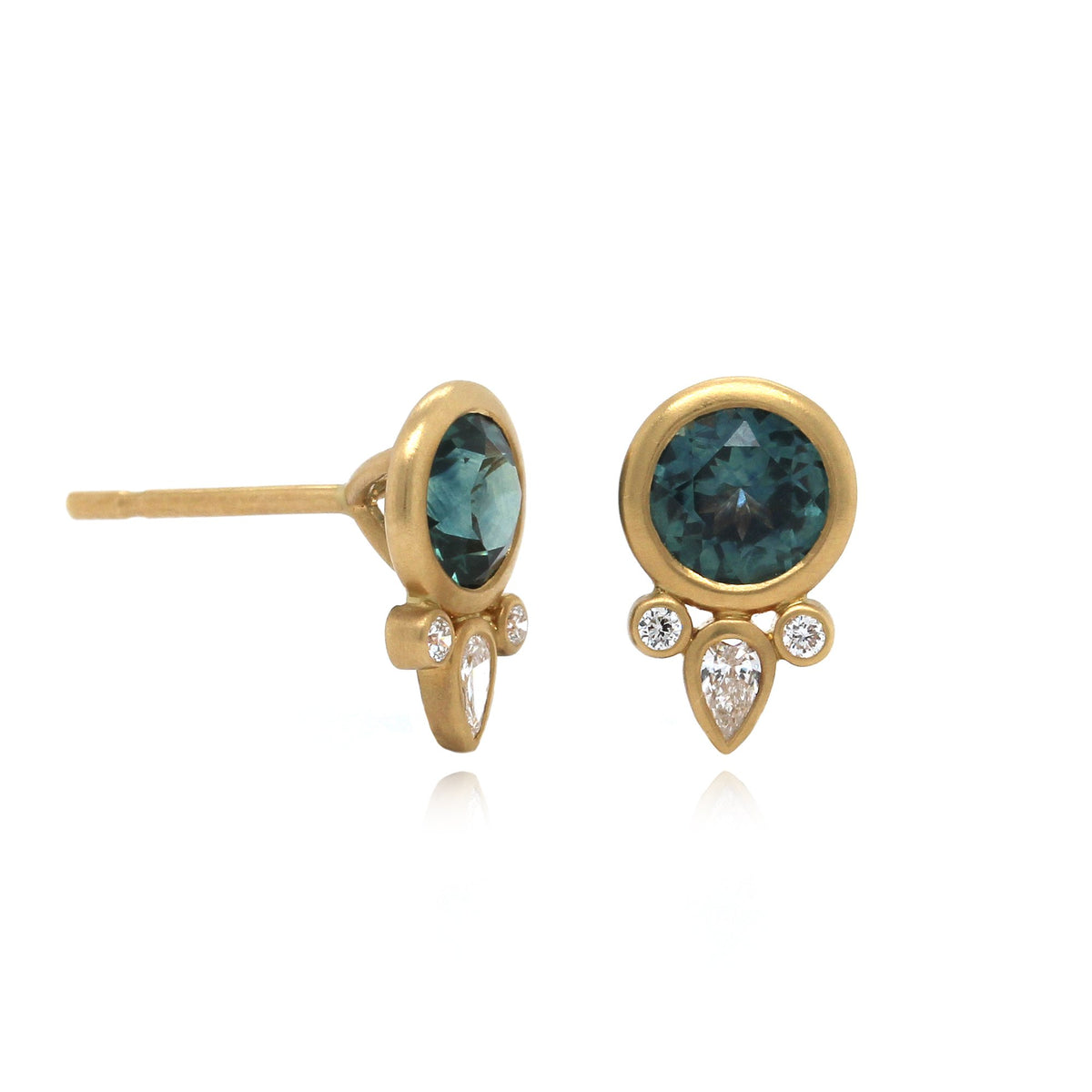 18K Yellow Gold Montana Sapphire Stud Earrings with Diamonds