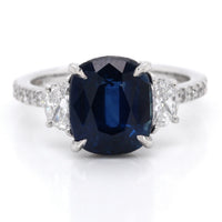 18K White Gold Sapphire and Diamond Ring