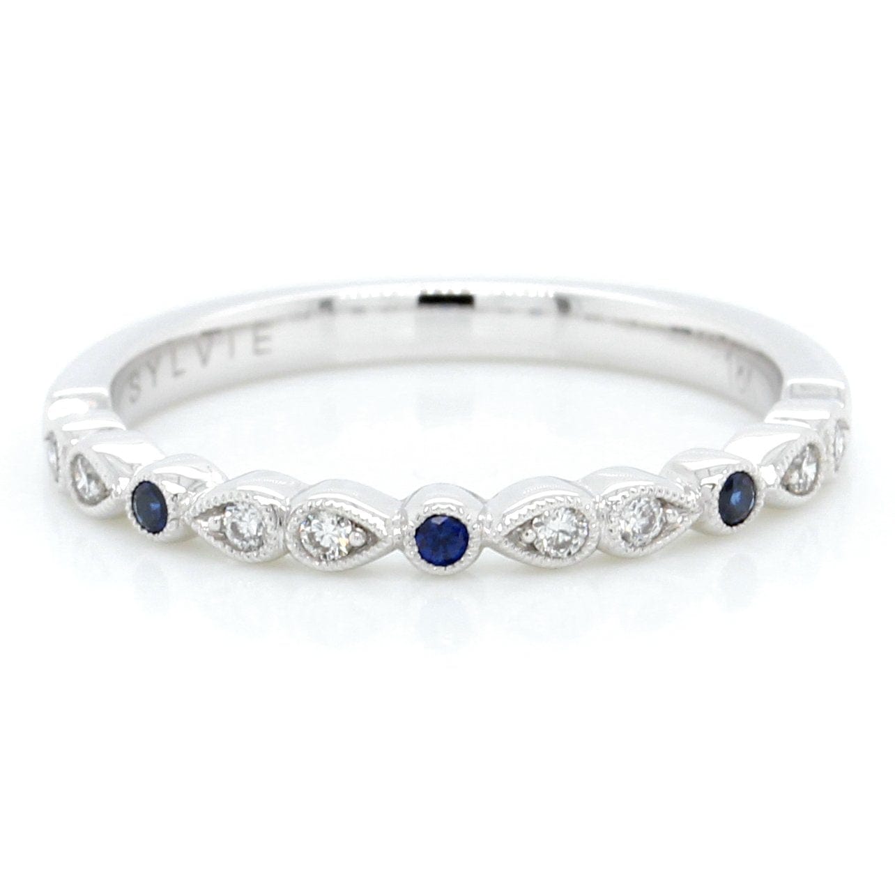 18K White Gold Alternating Shapes Diamond Sapphire Band